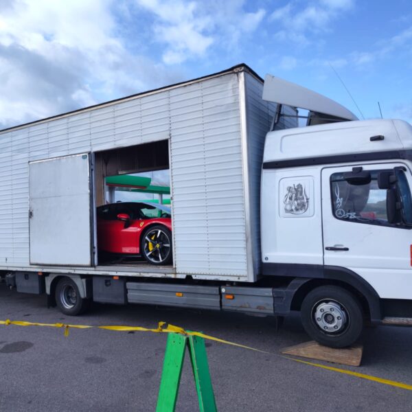 Ferrari SF90 Stradale Каменный лог Москва